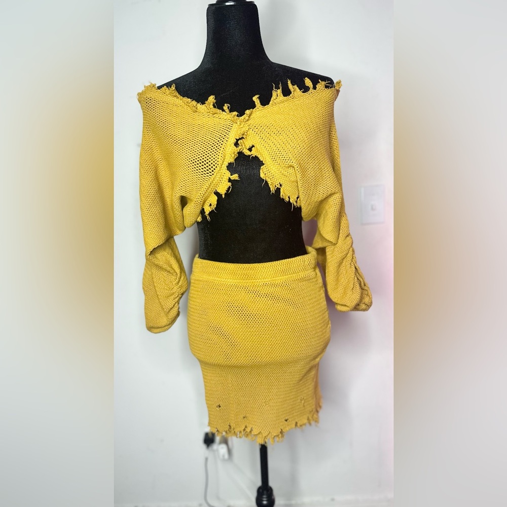 Mustard colored knit 2 piece set